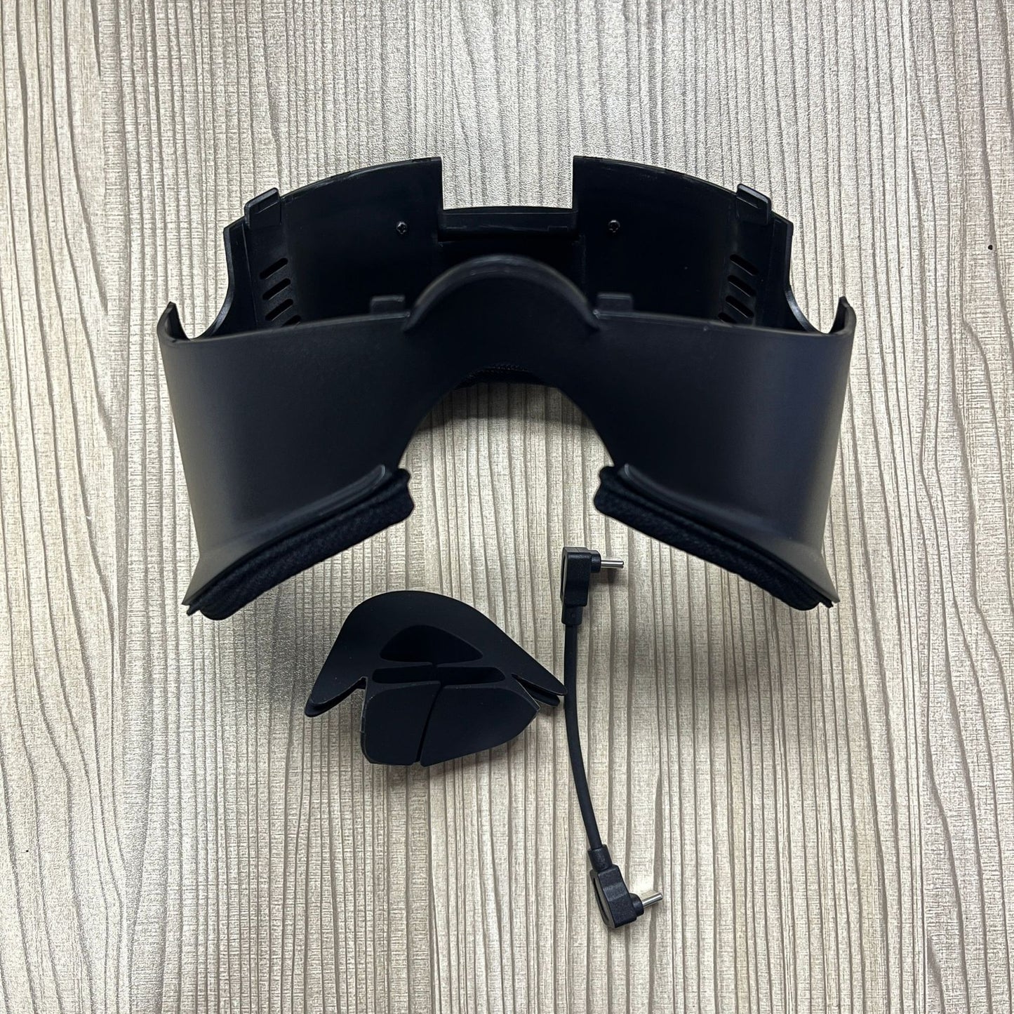 "Meta Quest 3 Cooling Fan with RGB Lights | Oculus Quest 3 VR Face Cover & Cooling System | Built-in Dual Fans | Adjustable Light Modes | Includes Nose Guard & Sponge Pad (White/Black)"