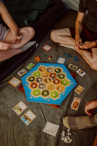 CATAN Board Game (6th Edition) Trade, Build & Settle in The Classic Strategy Game for Family, early-stage & Adults, Ages 10+, 3-4 Players, 60-90 Min Playtime