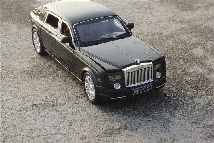 Rolls-Royce Phantom 1:24 Alloy Diecast Model Car | 6-Door Opening | Sound & Light FX | Luxury Collectible & Boys Toy (8.3"L)