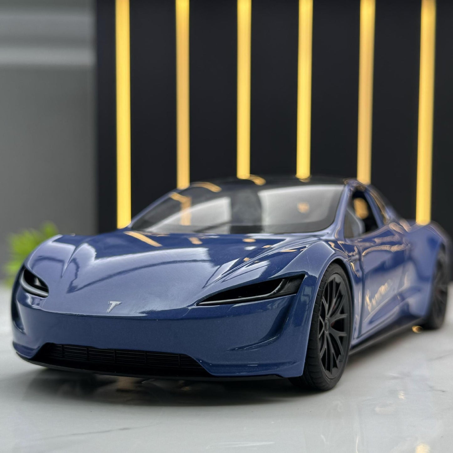 Tesla Roadster 1:24 Scale Die-Cast Alloy Car Model – Pull-Back & Sound/Light Effects, Music Playback, Collectible Electric Supercar Toy for Kids & Adults