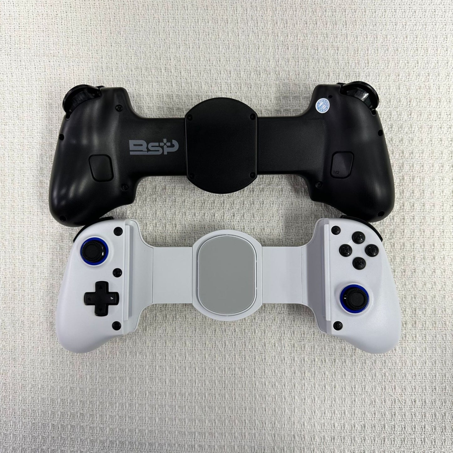 D11/D11S Telescopic Bluetooth Game Controller for Switch/PC/Android/iOS - Hall Effect Triggers, 6-Axis Gyro, Vibration, Xbox Cloud Streaming - White/Black (D11S with Cooling Fan)