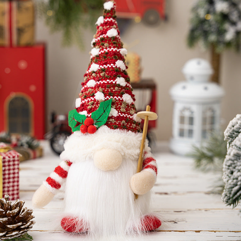 Christmas Rustic Knitted Light-Up Gnome with Reindeer Design – Festive LED Rudolph Gnome Figurine for American Country-Style Holiday Decor